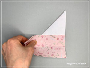 折り紙で作るハート型のお皿の作り方7